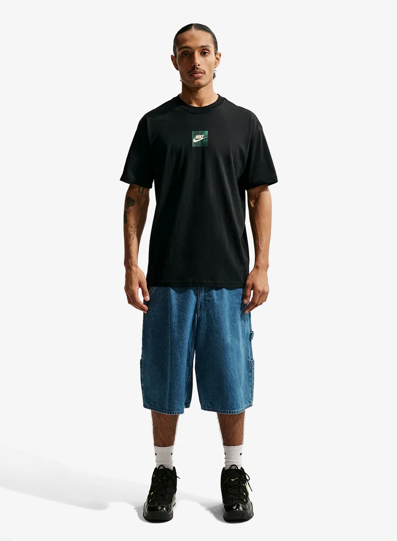 نايكي تيشيرت نسائي فضفاض للاحتفال بالمستقبل