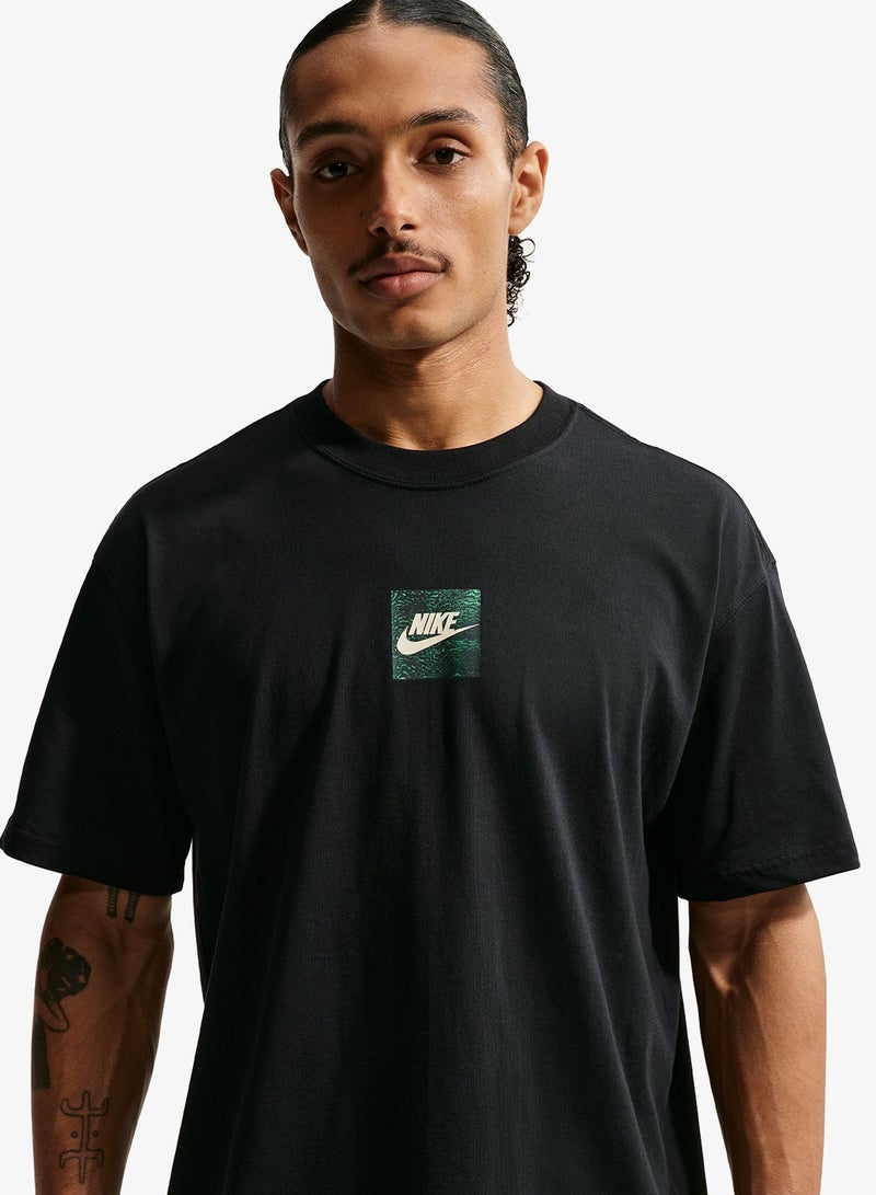 Nike Nsw Loose Celebrate Future T-Shirt - Image 1