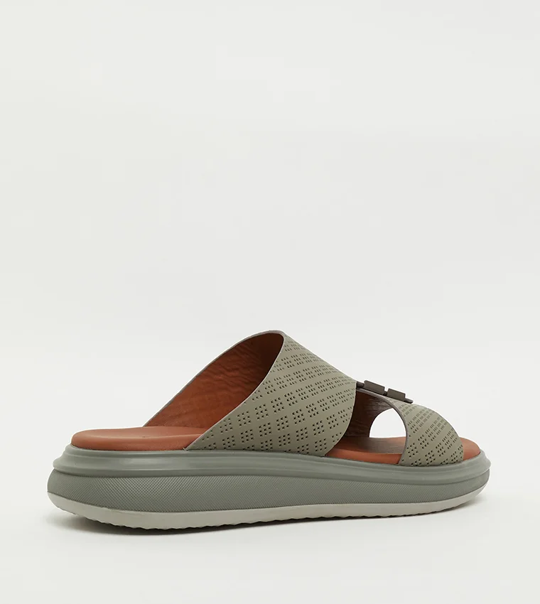 الدو Textured Arabic Sandals