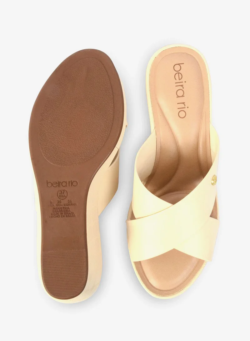 Beira Rio  Auu Corss Strap Flat Sandal for Women | Best Price UAE