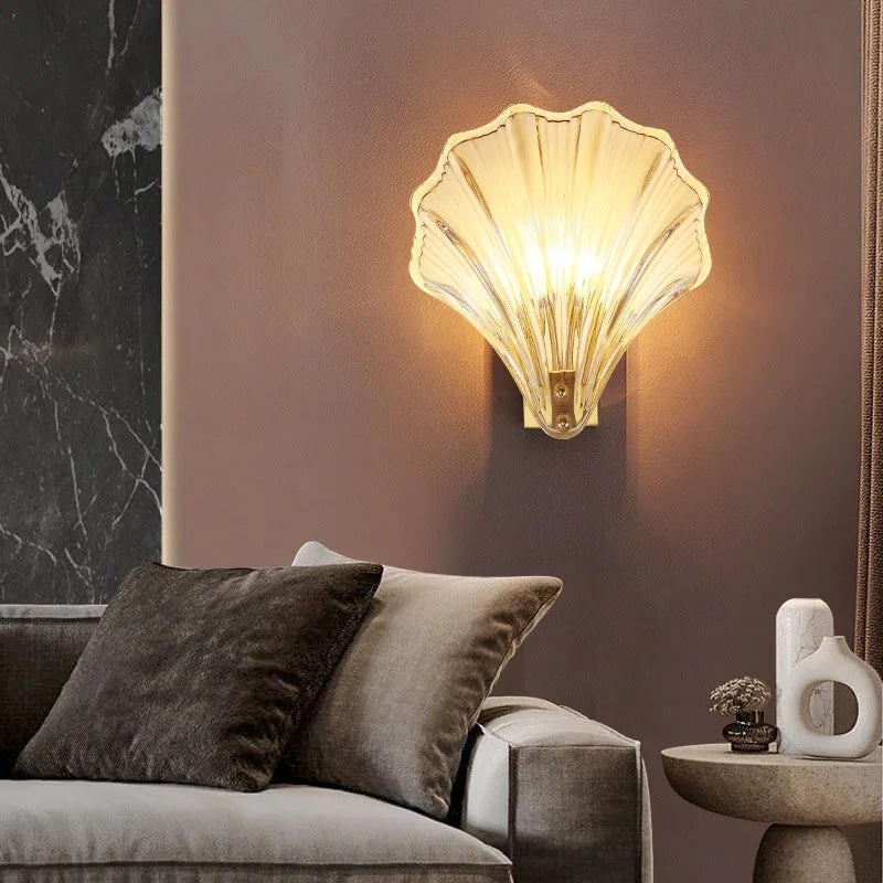 Light Luxury Nordic Minimalist Crystal Shell Wall Lamp - Image 4