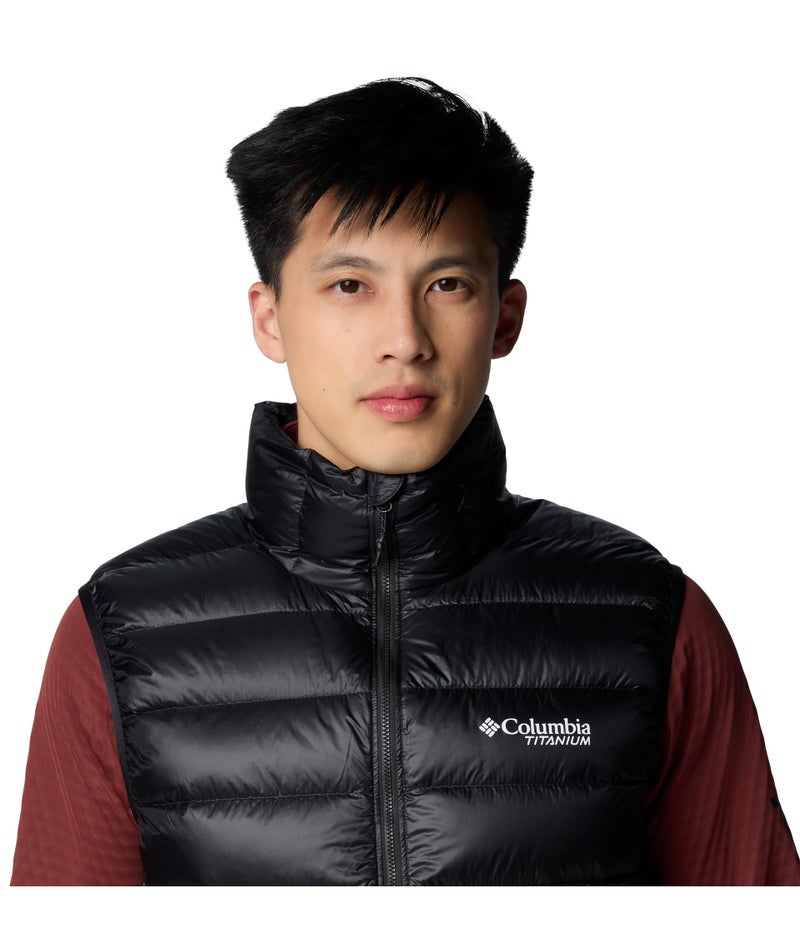 Columbia Men's Arctic Crest Down Vest, Black, Large - Image 4