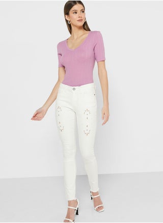 Laser Cut Detail Skinny Fit Jeans - pzsku/ZC500F1735DB2A40D4D9AZ/45/_/1698931898/3c33ea95-0694-4977-b582-09b3123fdda7