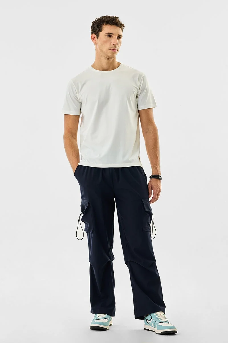 سنيتش تيشيرت أساسي مطاطي بفتحة جانبية