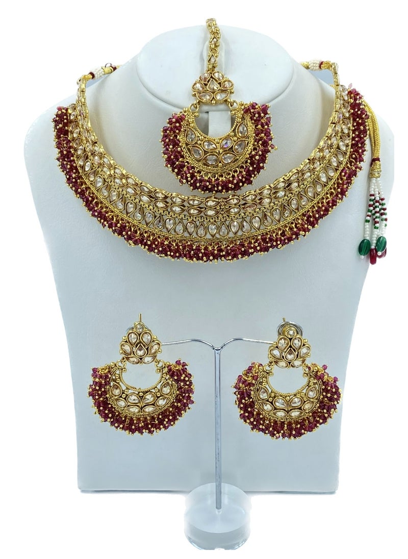جوهونا قلادة مجوهرات هندية تقليدية من GOHONA Royal Bling Bollywood مع مجموعة أقراط و 1 Tikka باللون الأرجواني  - Image 1