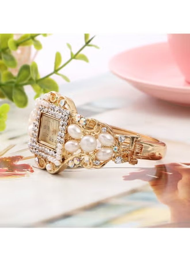 QUARTZ Fashion Pearl Diamond Bracelet Watch Exquisite Ladies Watch Handmade Pearl Bracelet Watch  - Image 2