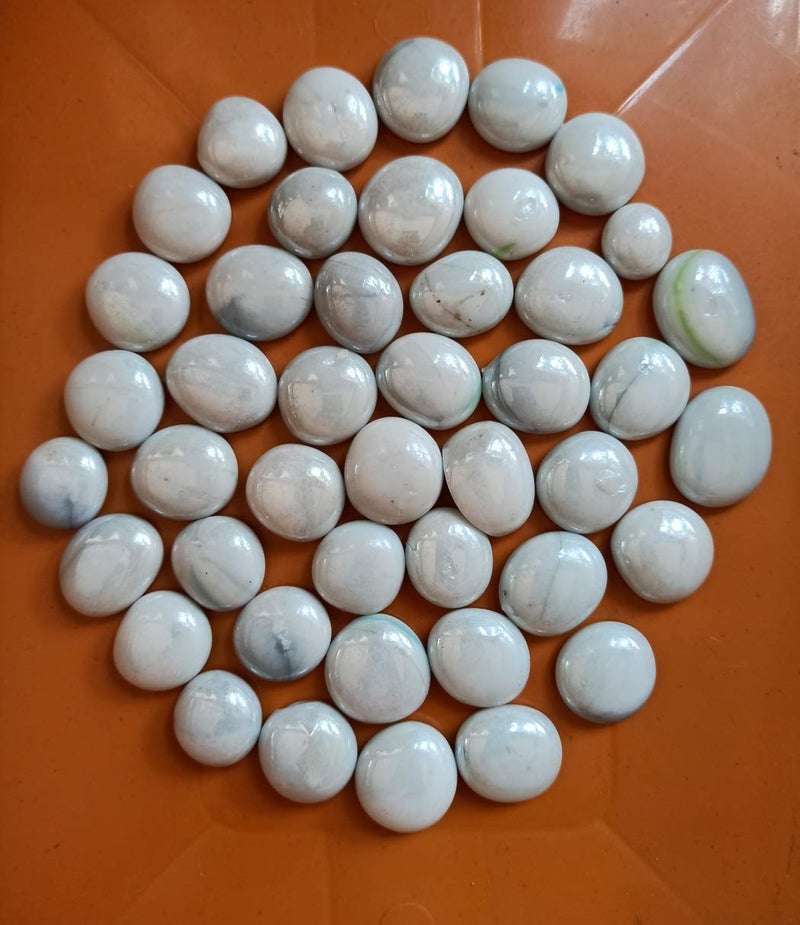 Ohhsome 500Gm White Glass Round Shaped Crystals Pebbles Gems for Decoration Making Crafts Or Aquarium Dcor 500Gm - Image 1