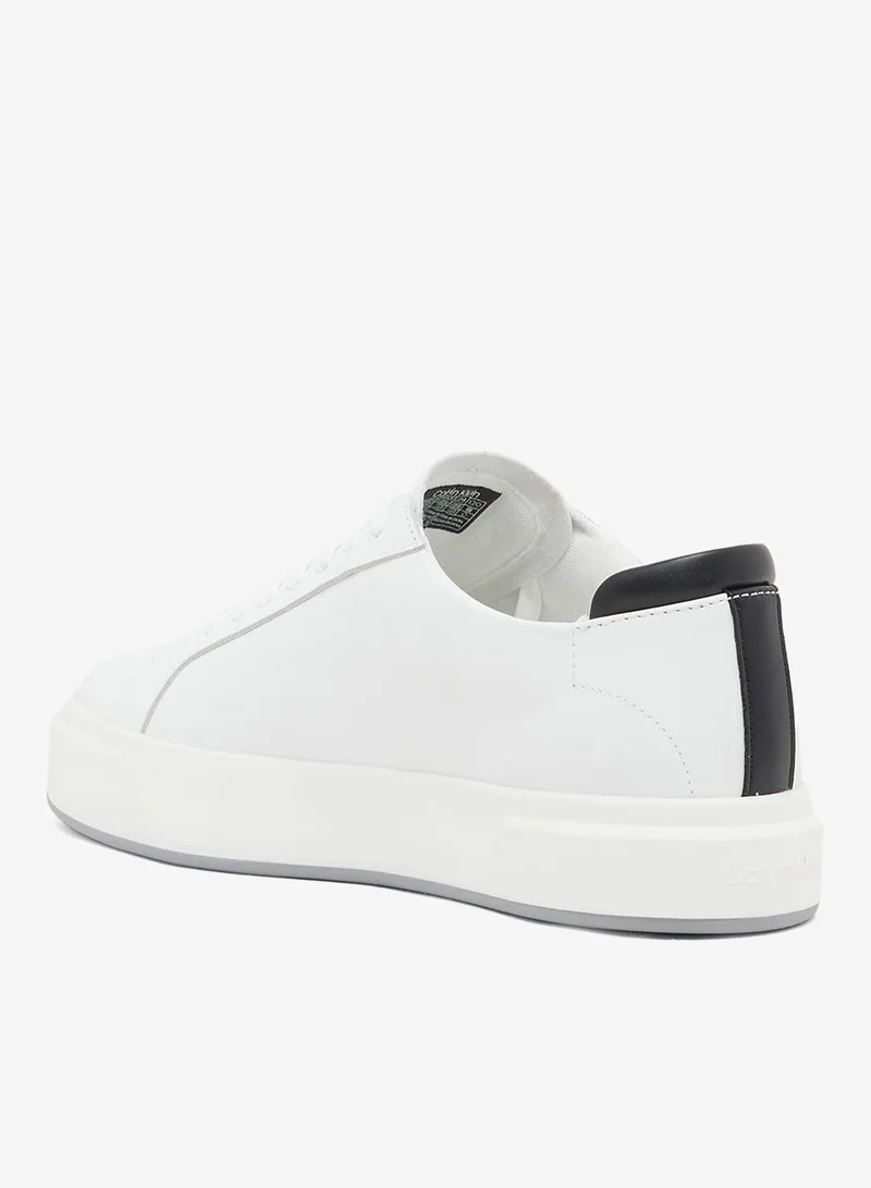 كالفن كلاين جينز سنيكرز بريمير منخفضة