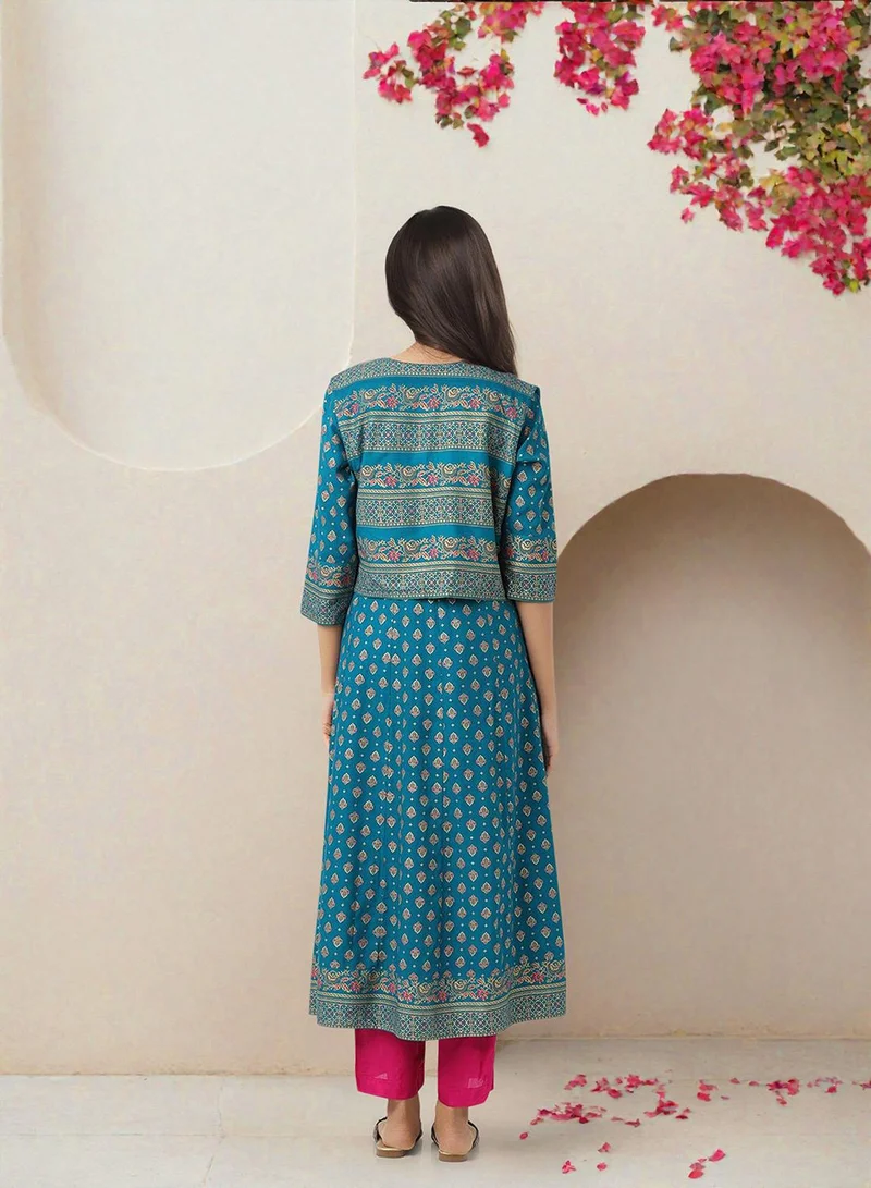 ISHIN Teal Kurta Straight Fit Three-Fourth Sleeve Made From Rayon Featuring Self Design And Round Neck