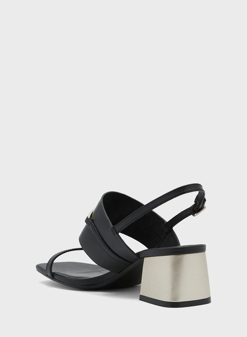 CALVIN KLEIN Squared Block Sandals