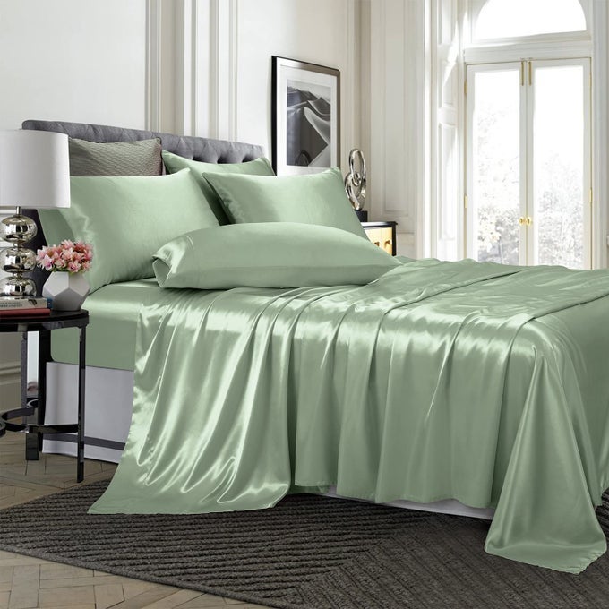 6 PIECE QUEEN SIZE SATIN SHEETS SET SILKY SMOOTH SAGE GREEN WITH DEEP POCKET FITTED SHEET FLAT SHEET 4 PILLOWCASES