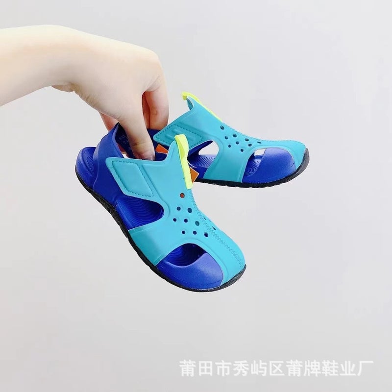 Children'S Shoes Factory Aircraft Children'S Sandals Closed Toe Foot Protection Sandals Boys And Girls Baby Beach Shoes Velcro Hole Shoes - Image 4