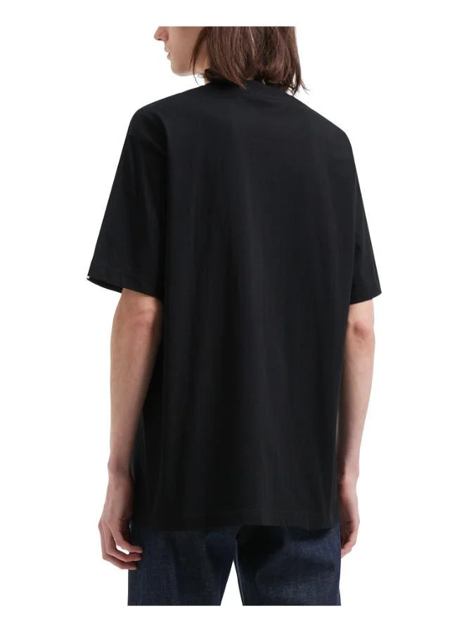 فينجركروكس تيشيرت بشعار بيج فوت