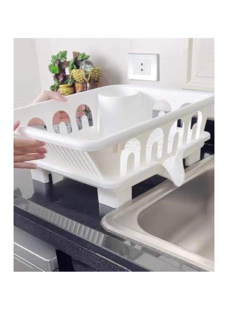 مطبقيه و صفاية 2*1 فيها مكان للاطباق و الكوبايات و مكان المعالق لون ابيض - Image 1