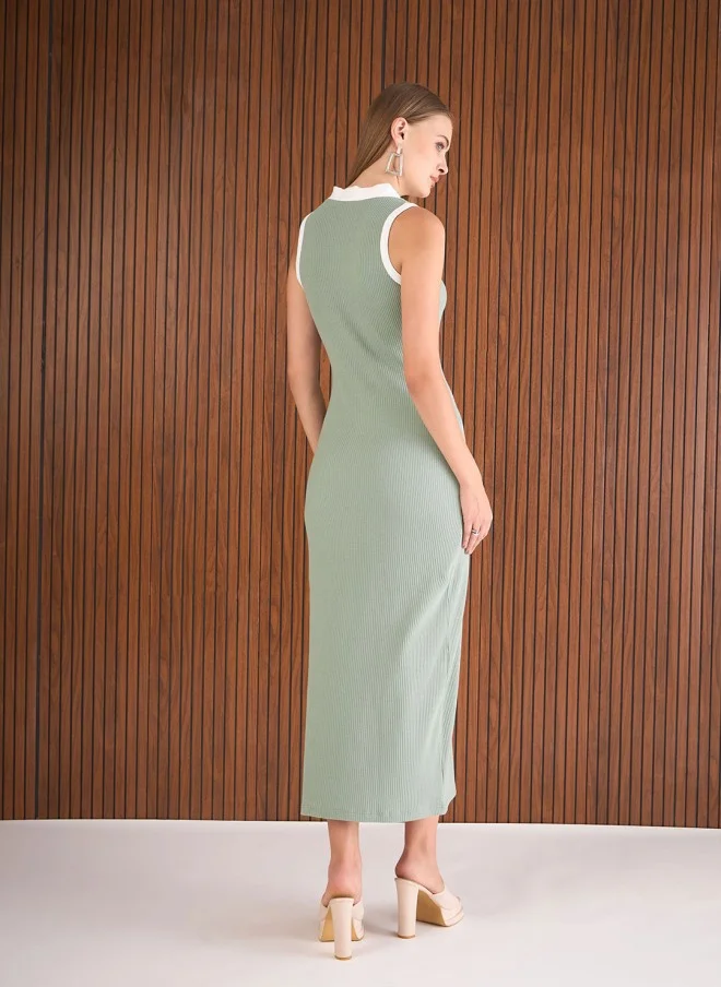 SASSAFRAS Bodycon Maxi Dress in Green for Women