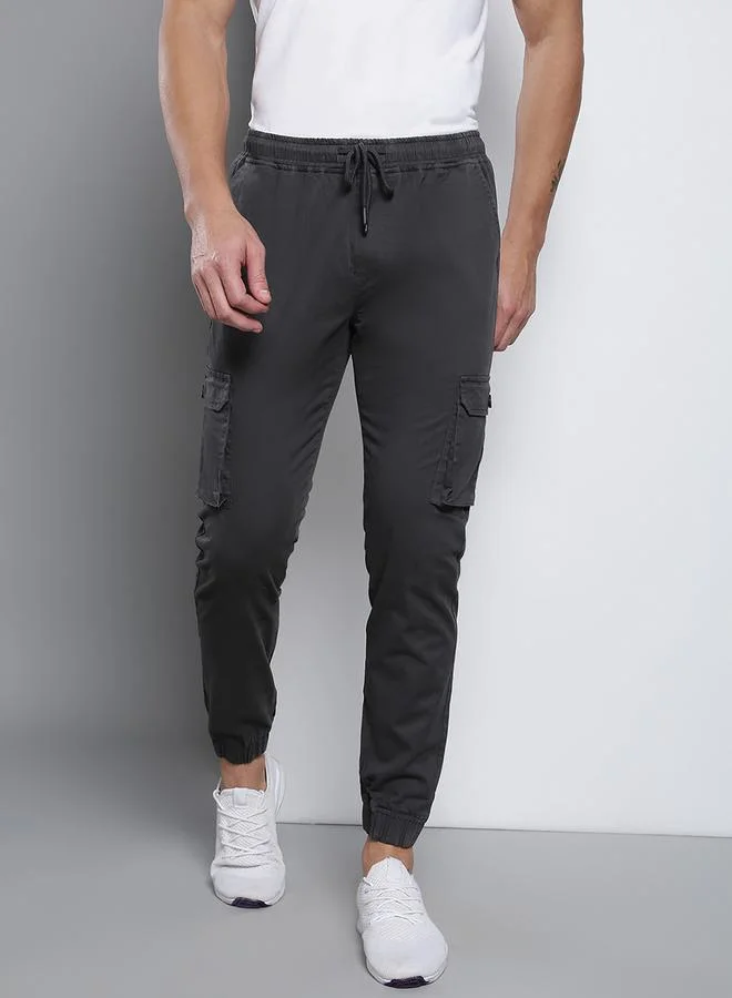 دينيس لينغو Mid Rise Tapered Fit Cargo Joggers by Styli