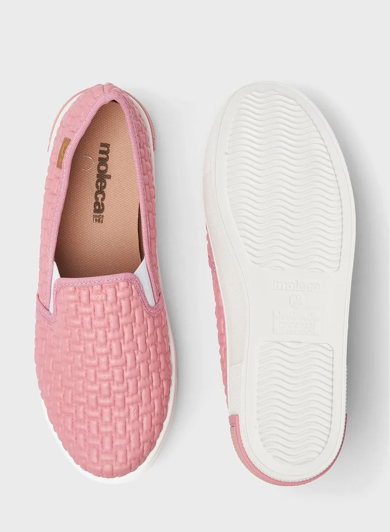 MOLECA Nyra Slip Ons