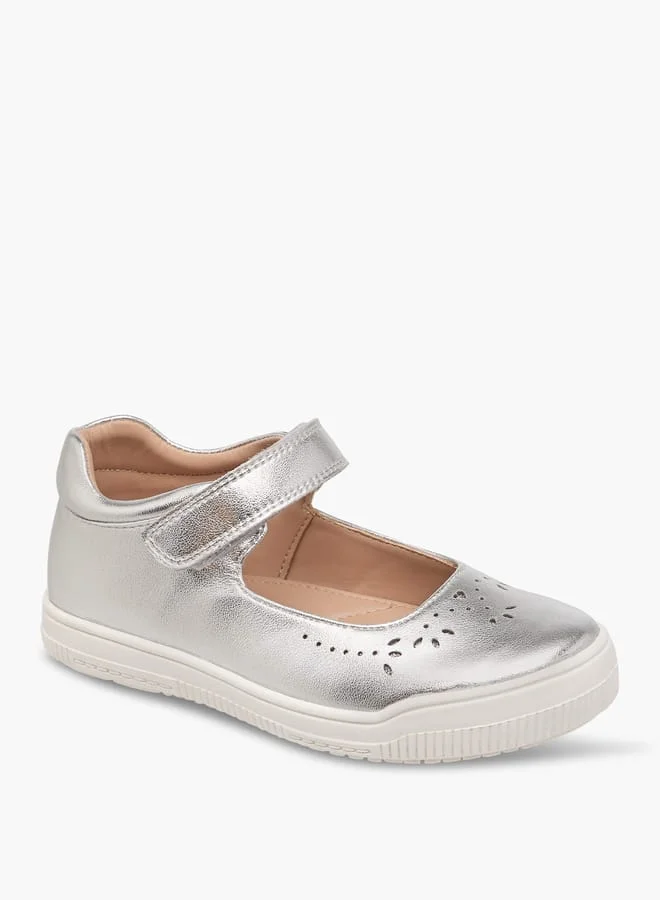 جونيورز Girls Cutwork Detail Mary Jane Shoes with Hook and Loop Closure