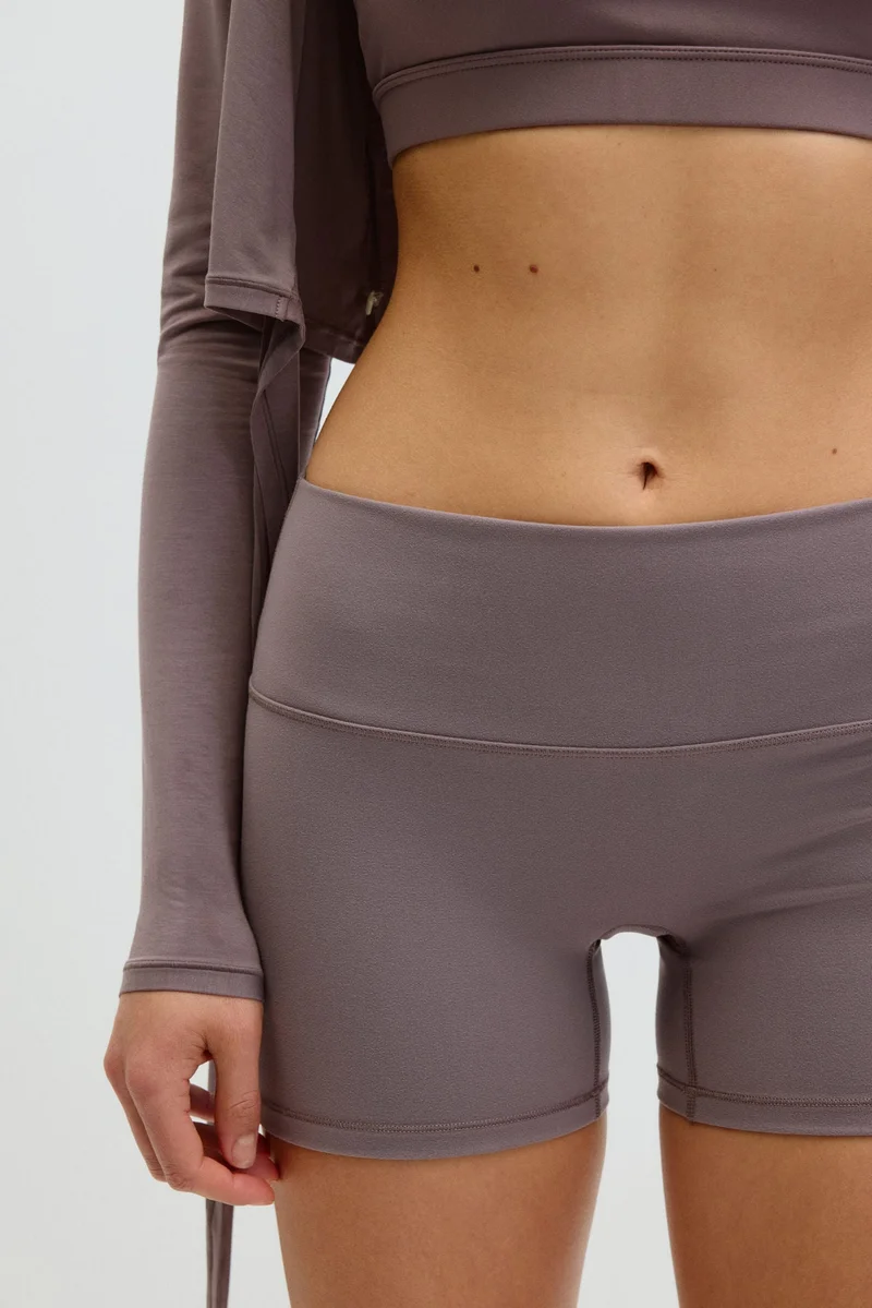 H&M Sports hotpants with SoftMove™