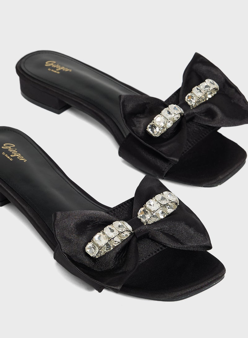 Ginger Flat Sandal With Bow  - Image 4