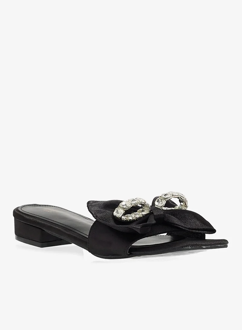 جينجر صندل مسطح بفيونكة