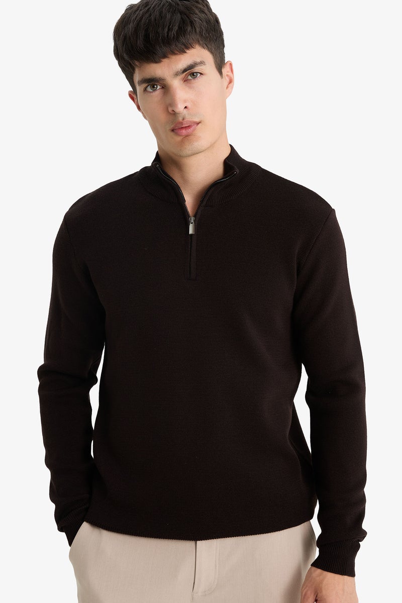 DeFacto Brown Man Standard Fit Knitwear Pullover Casual - Image 1