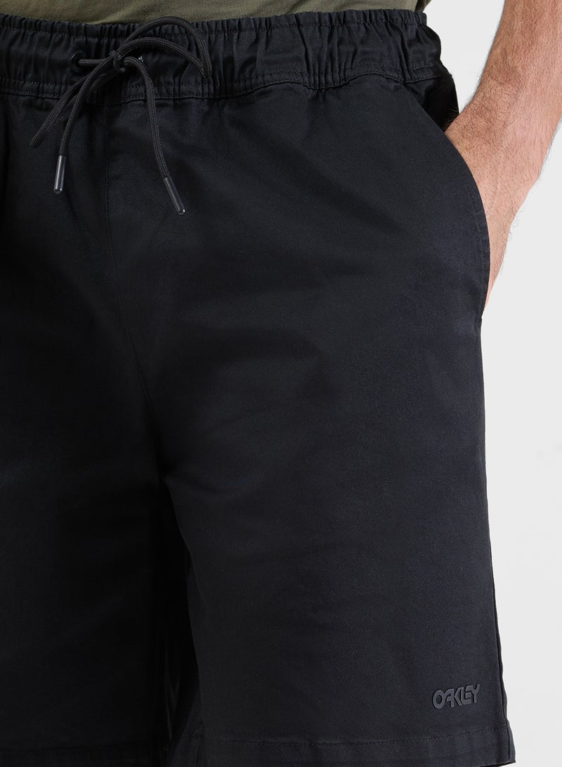 OAKLEY 19" Marine Park Hybrid Shorts - Image 4