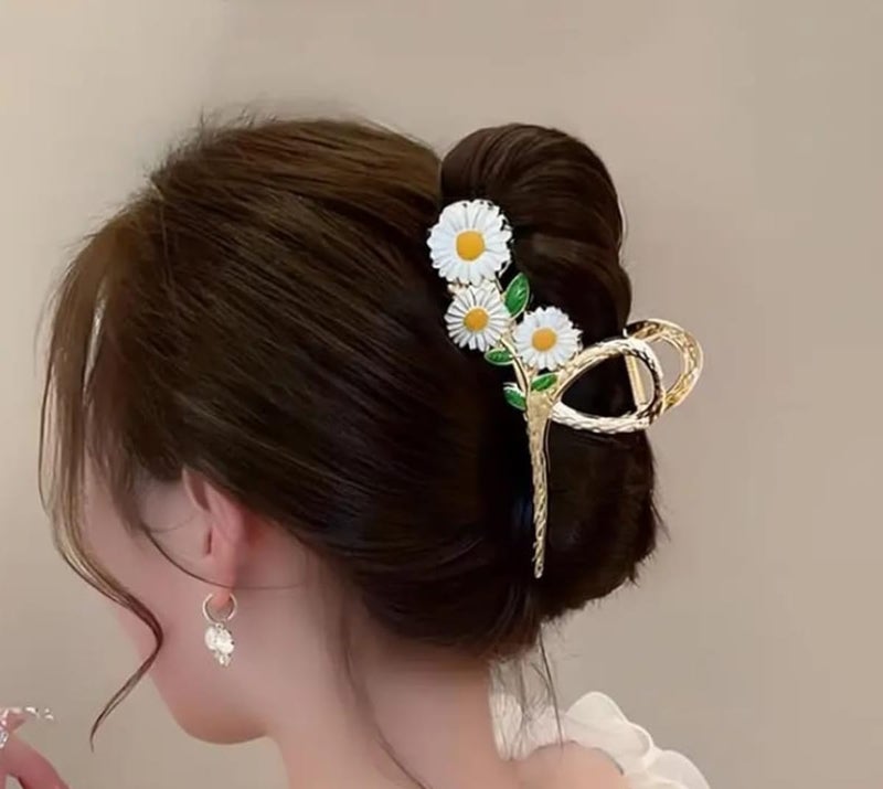 Dartler Cute Green Clutcher For Women | Stylish Hair Claws For Girls | Trendy Alloy Metal Clips | Premium & Fashionable Girls Hairs Clutch/Accessories | Suitable In Various Occasions | Pack Of 1 | - Image 1