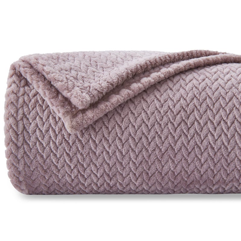 NEWCOSPLAY Super Soft Throw Blanket Light Purple Premium Silky Flannel Fleece Leaves Pattern Lightweight Bed Blanket All Season Use Light Purple Throw50x60