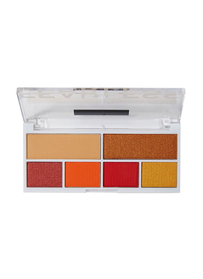 REVOLUTION - Revlove Colour Play Fearless Shadow Palette - Image 1