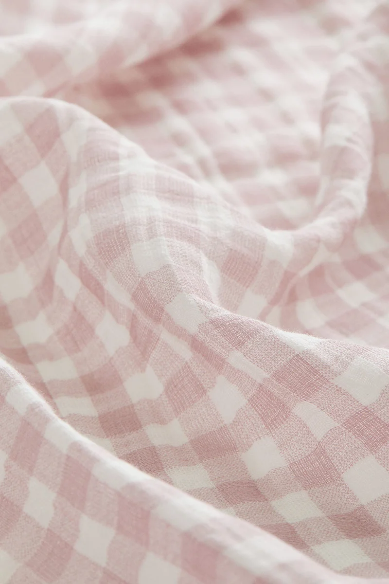 H&M Checked cotton muslin comfort blanket