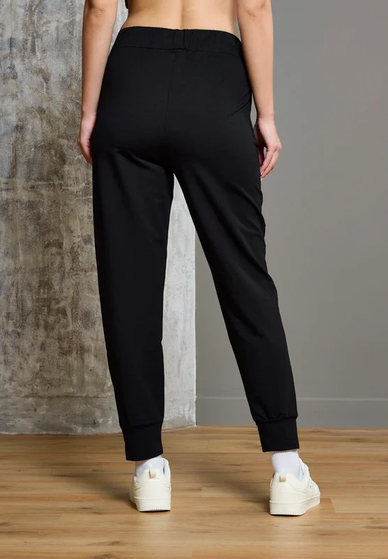 Thouq Tapered Hem Contrast Label Joggers