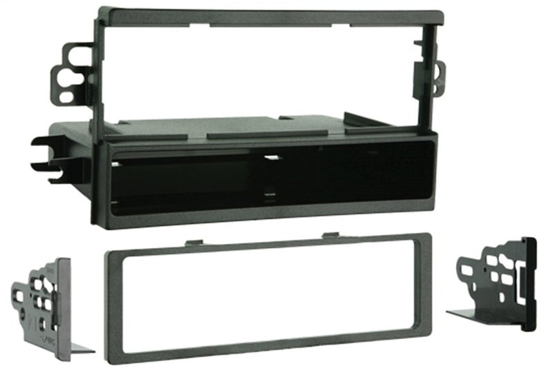 Metra Electronics 99-7951 Single DIN Installation Kit for 2004-2008 Suzuki Verona/Chevrolet Aveo - Image 1