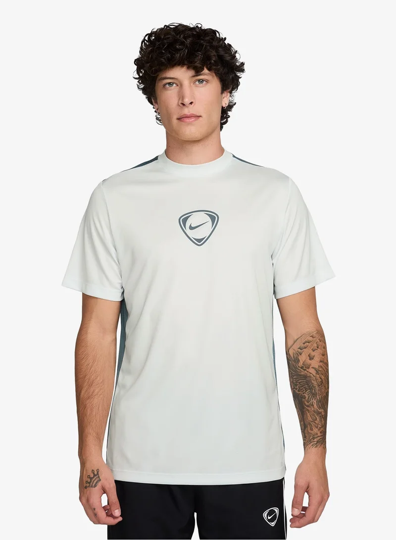 نايكي تي شيرت دراي فيت أكاديمي بلس