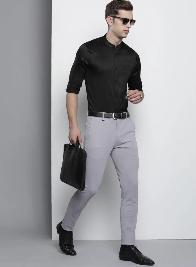 ذا انديان كراج كو Men Slim Fit Solid Full Sleeves Mandarin Collar Formal Shirt