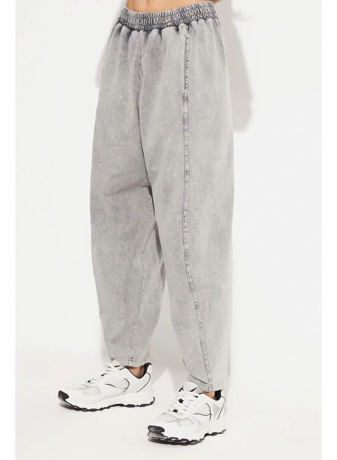 JUNE June Women Viscose Blend Crop Knit Tracksuit Set Grey