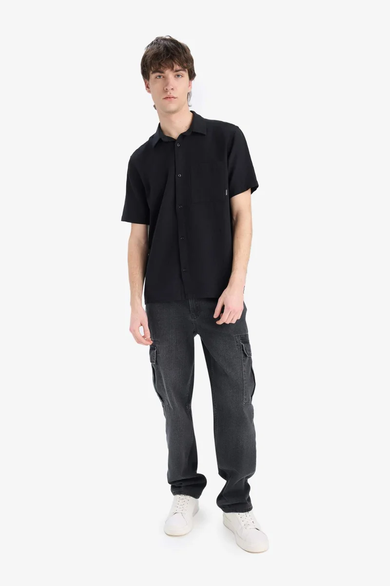 ديفاكتو Regular Fit Cotton Short Sleeve Shirt