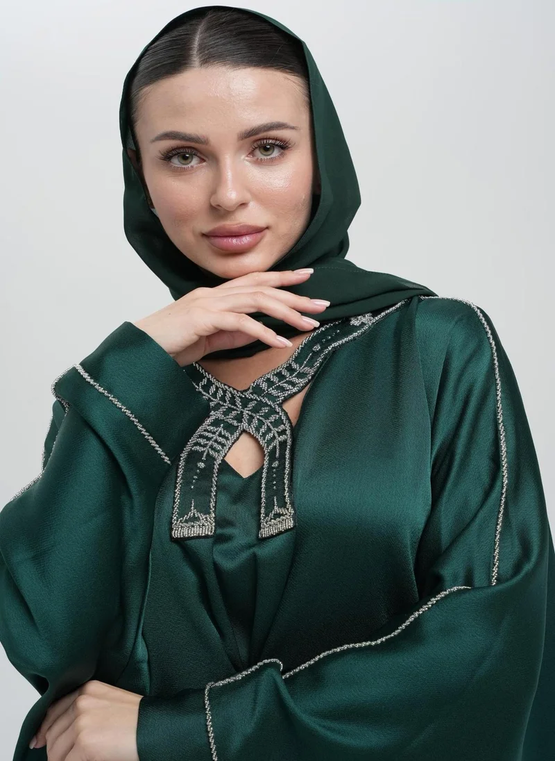 Meem By Mariyah  Closed Embellished kaftaan for Women | Best Price UAE