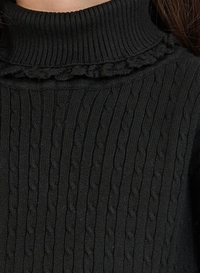 Styli Knitted Turtleneck Lace Trim Detail Sweater