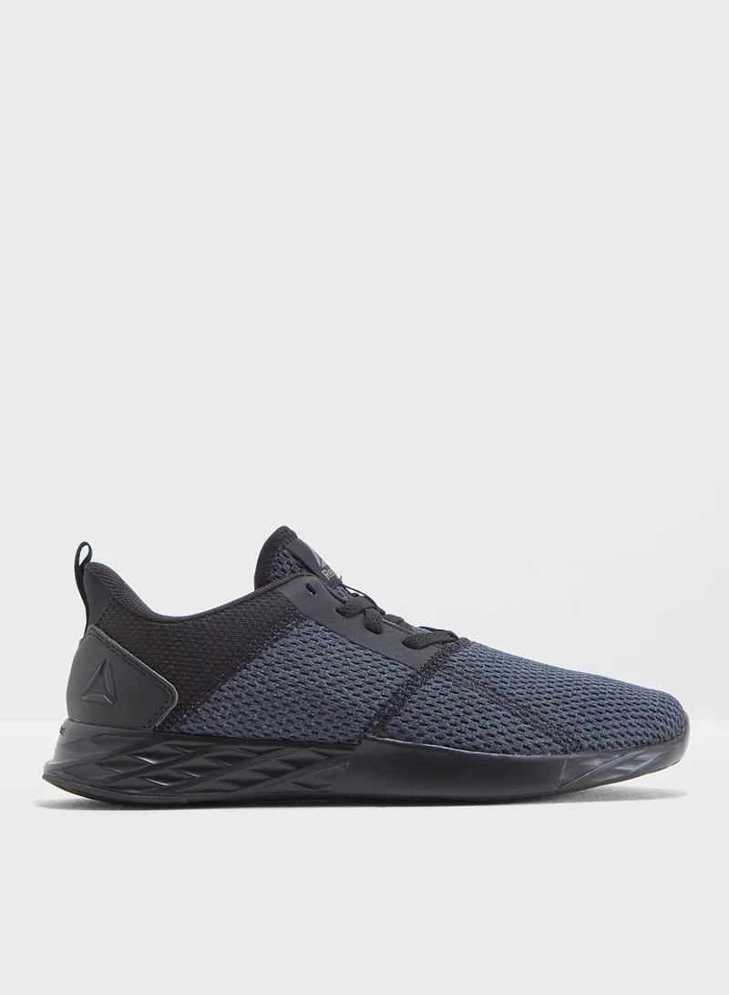 Reebok Astroride Strike