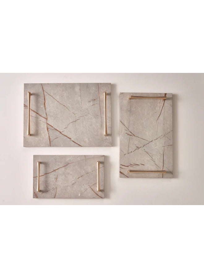 ترايز أكمل مساحتك: مجموعة كاملة من الصواني الرمادية.