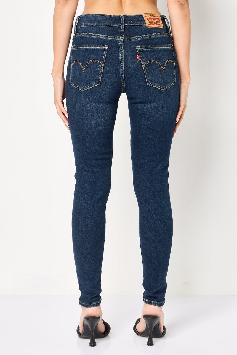 Levi's جينز ضيق للنساء، مغسول وقابل للتمدد، أزرق - Image 2
