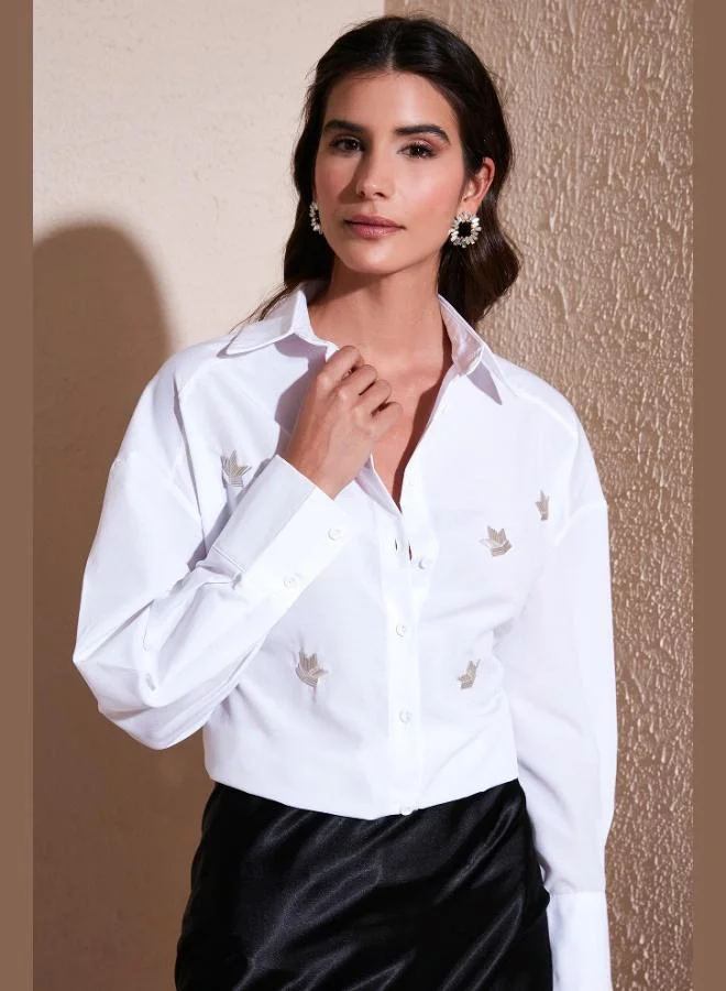 ليلا قميص نسائي بقصة عادية بتفاصيل حجر ليلى