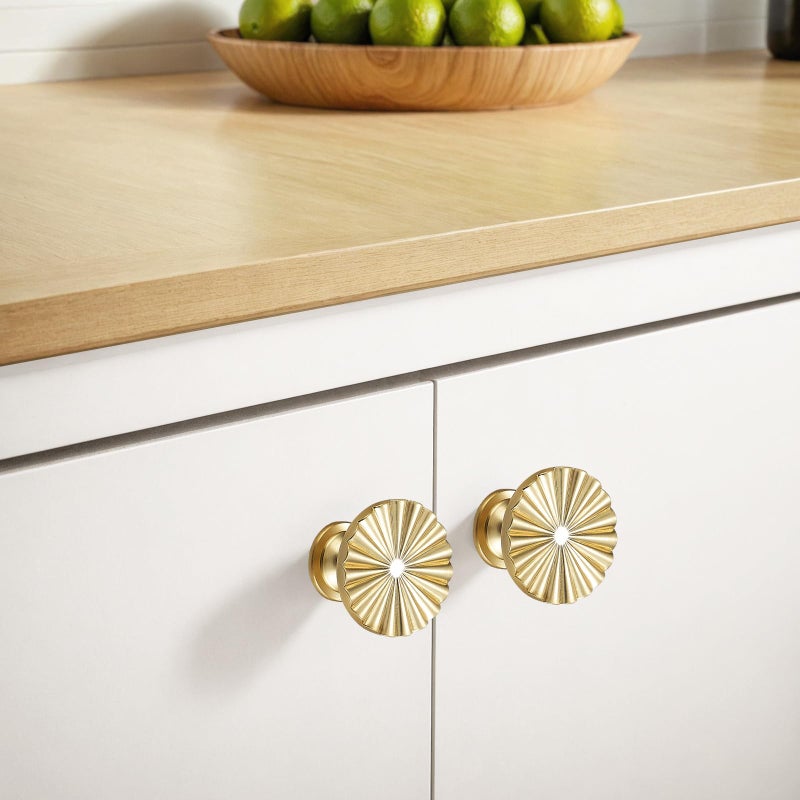 Ravinte Decor 10 Pack Gold Cabinet Knobs Brushed Brass Dresser Knobs Zinc Alloy Dresser Hardware for Closet, Wardrobe and Cupboard Round Vintage Drawer Pulls - Image 4
