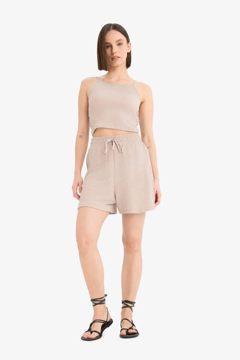 ديفاكتو Fitted Crepe Blouse