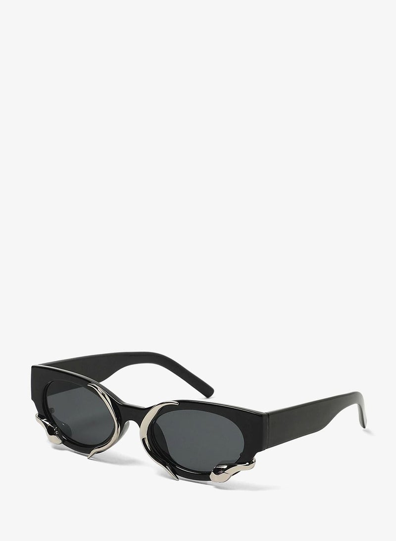 Haute Sauce The Serpent Oval Sunglasses - Onyx Black - Image 5