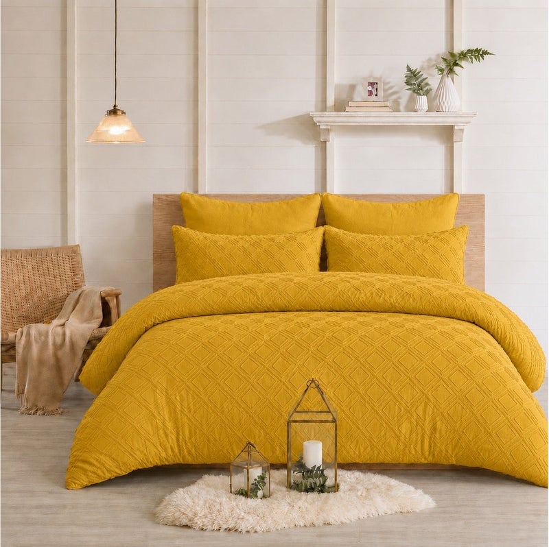 HOMETOPIA Luxury King Size 6-Piece Comforter Set 264×229 cm – Embossed Fabric, Ultra Soft & Breathable Fabric, Comfortable, All-Season Use, Premium Quality, Ideal for AC Rooms & Home Use in Saudi Arabia. - Image 1