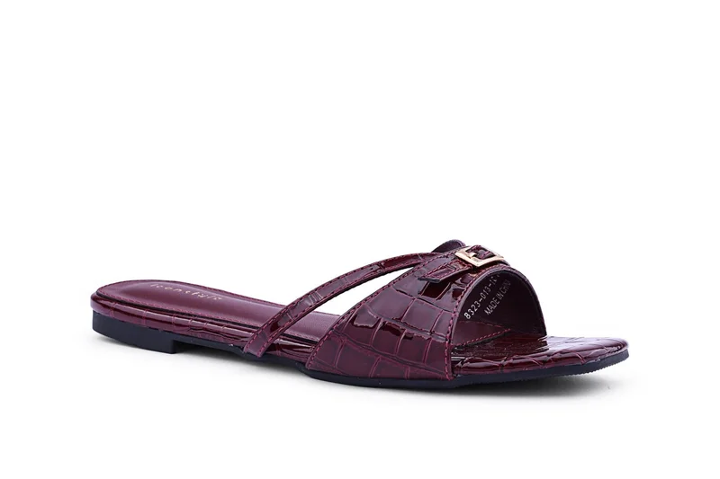 أيقون شباشب مسطحة بنقش التمساح