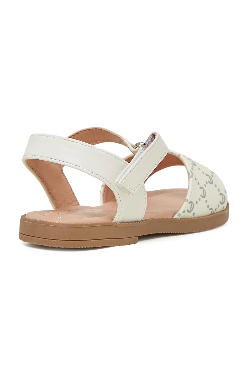 Geoomnii  GEOOMNII Sandals for Infant Girls – WHITE Sandals with Ankle Strap | Comfortable PU Upper & TPR Sole for Women | Best Price UAE