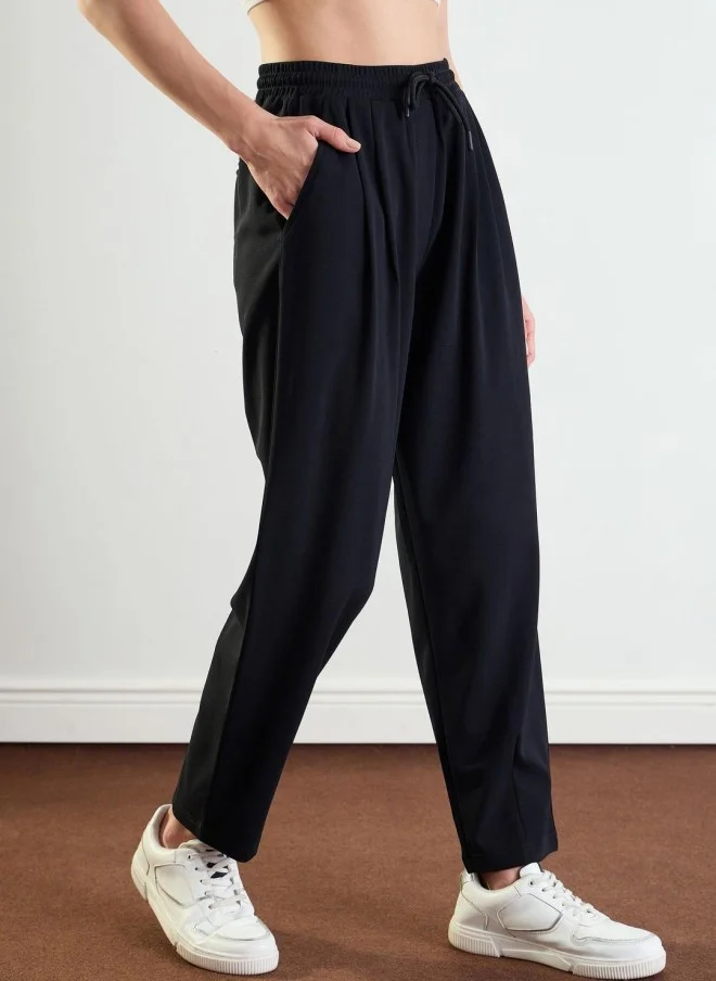 ساسافراس High-Rise Black Jogger Trousers for Women
